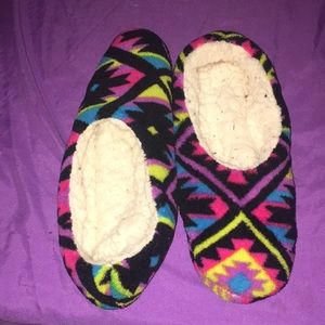 Slippers size 6